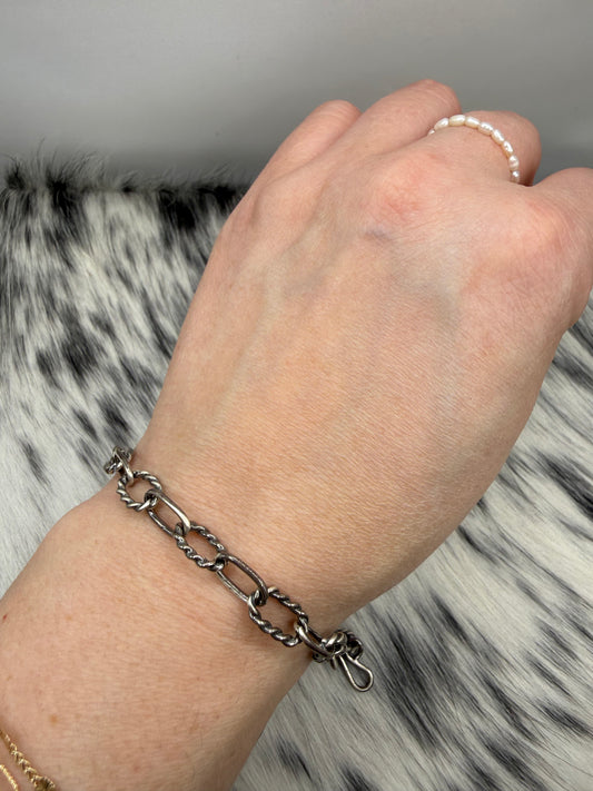 Twist Link Bracelet