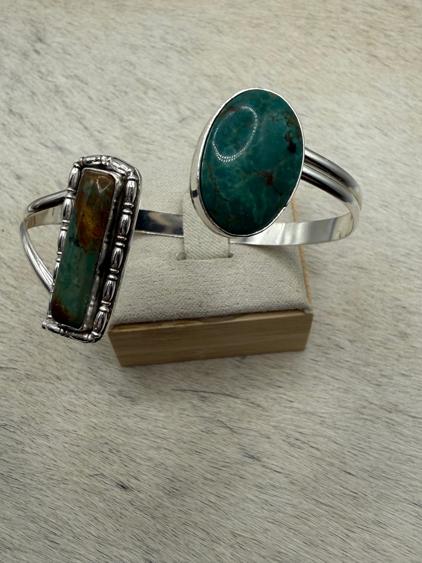 Royston Split Cuff- small