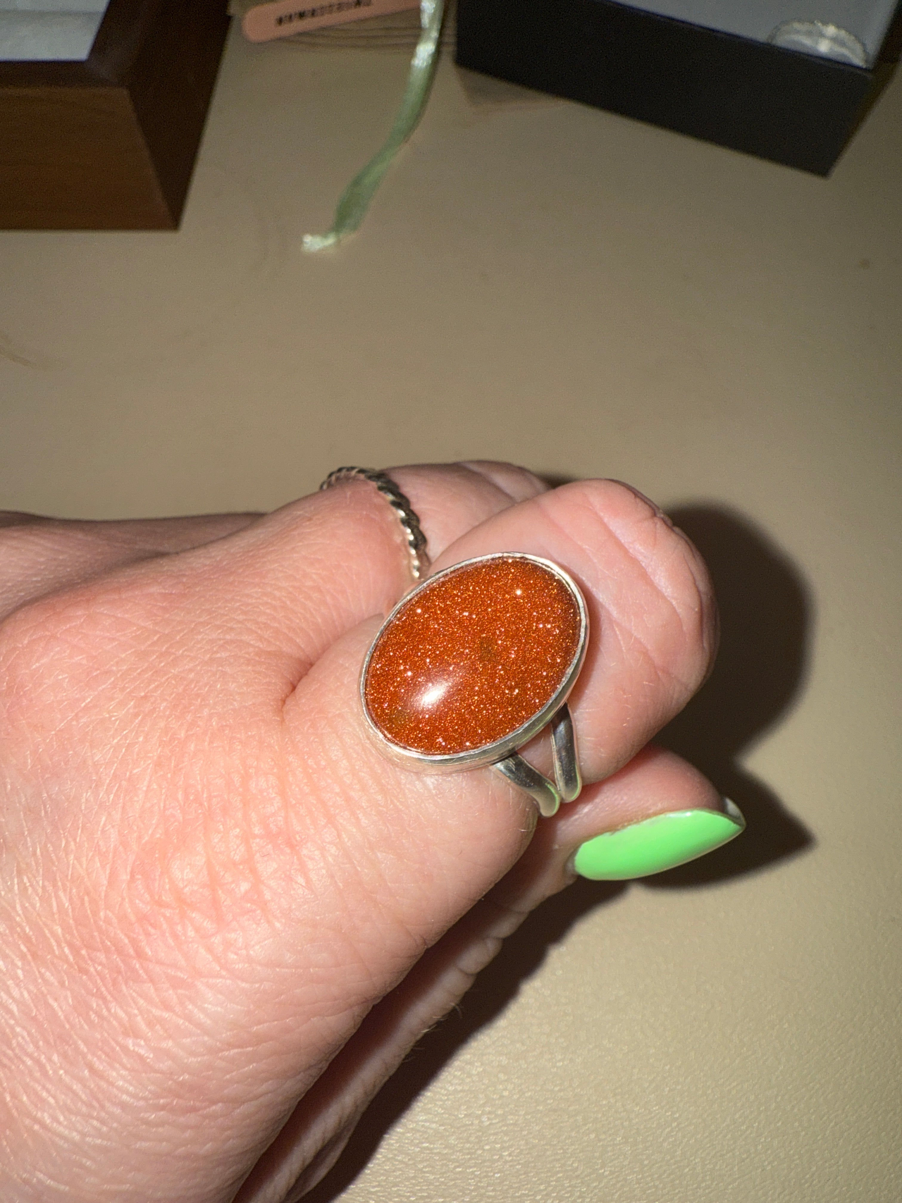 Sandstone size 10
