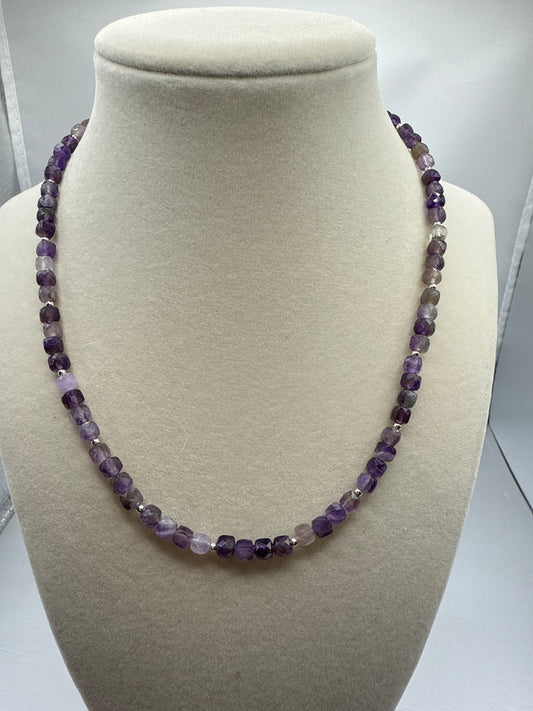 Lot 20: Amethyst