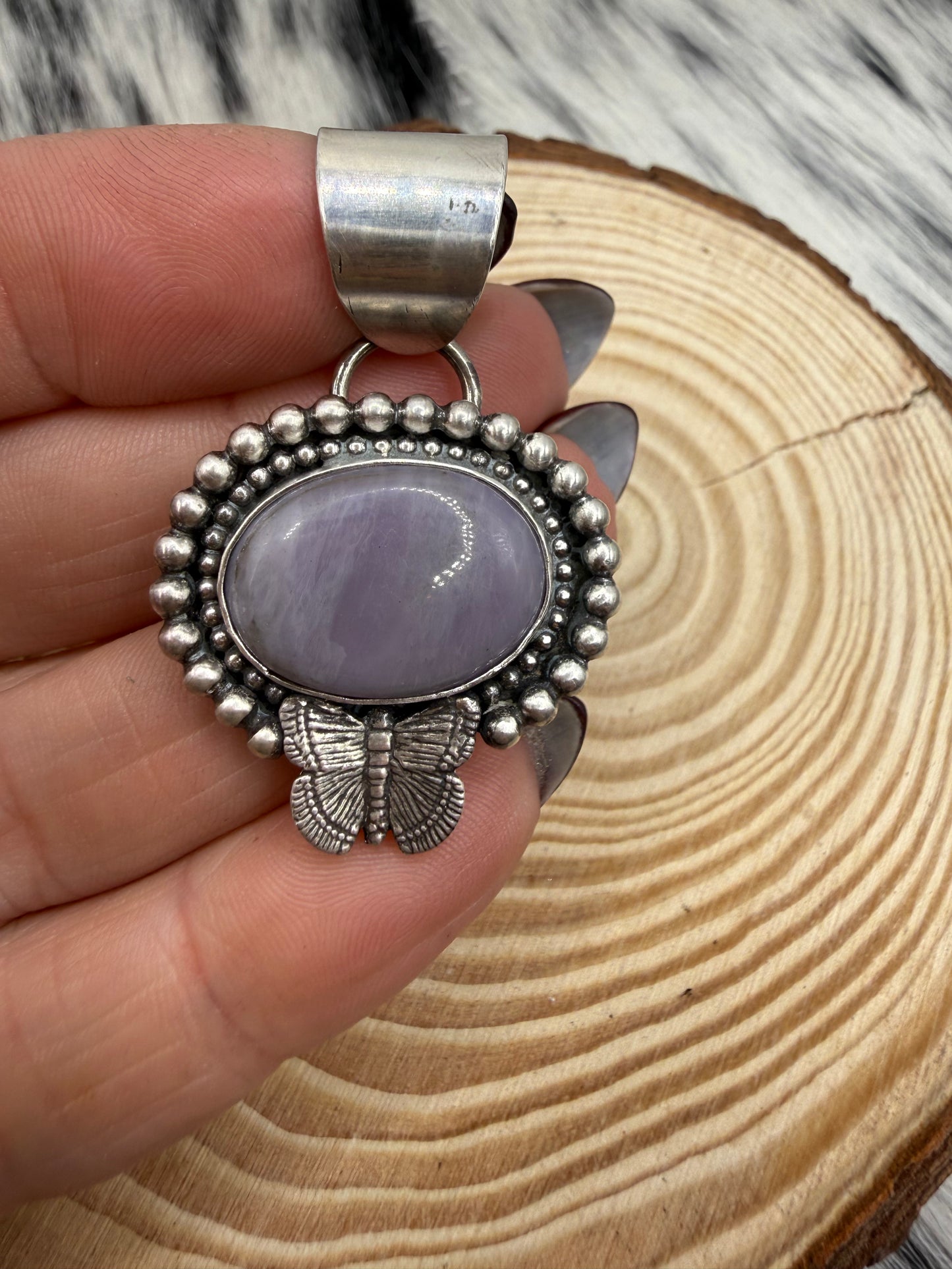 Morado Pendant