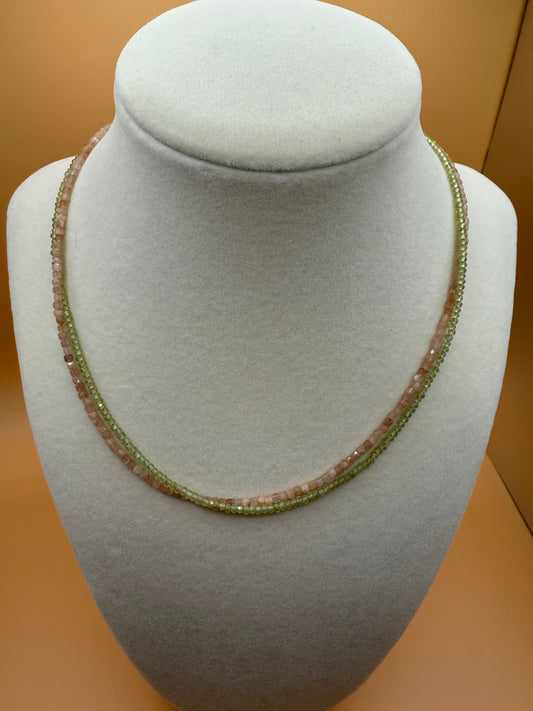 Lot 10: Peach + Peridot