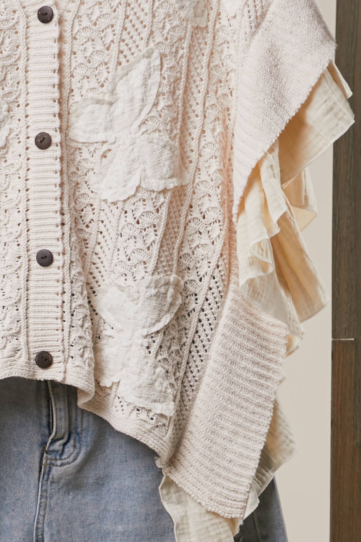 Butterfly Patch Ruffle Sleeve Lace Knit Cardigan