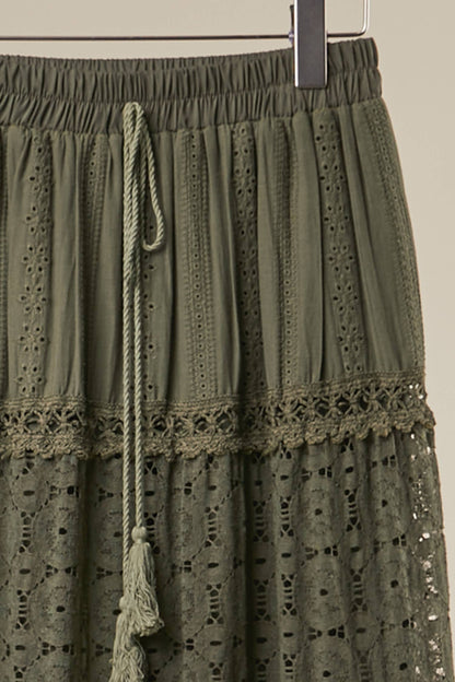 Elastic Waist Maxi Skirt with Lace Trim